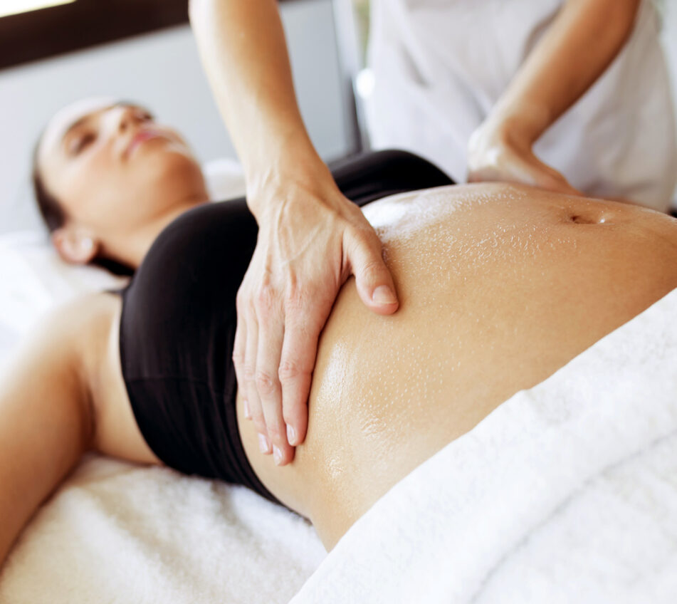 1800x1200_pregnant_woman_getting_massage_other